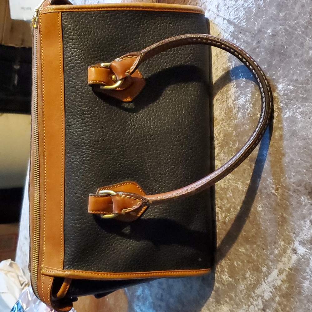 Vintage Dooney & Bourke purse - Picture 2 of 9
